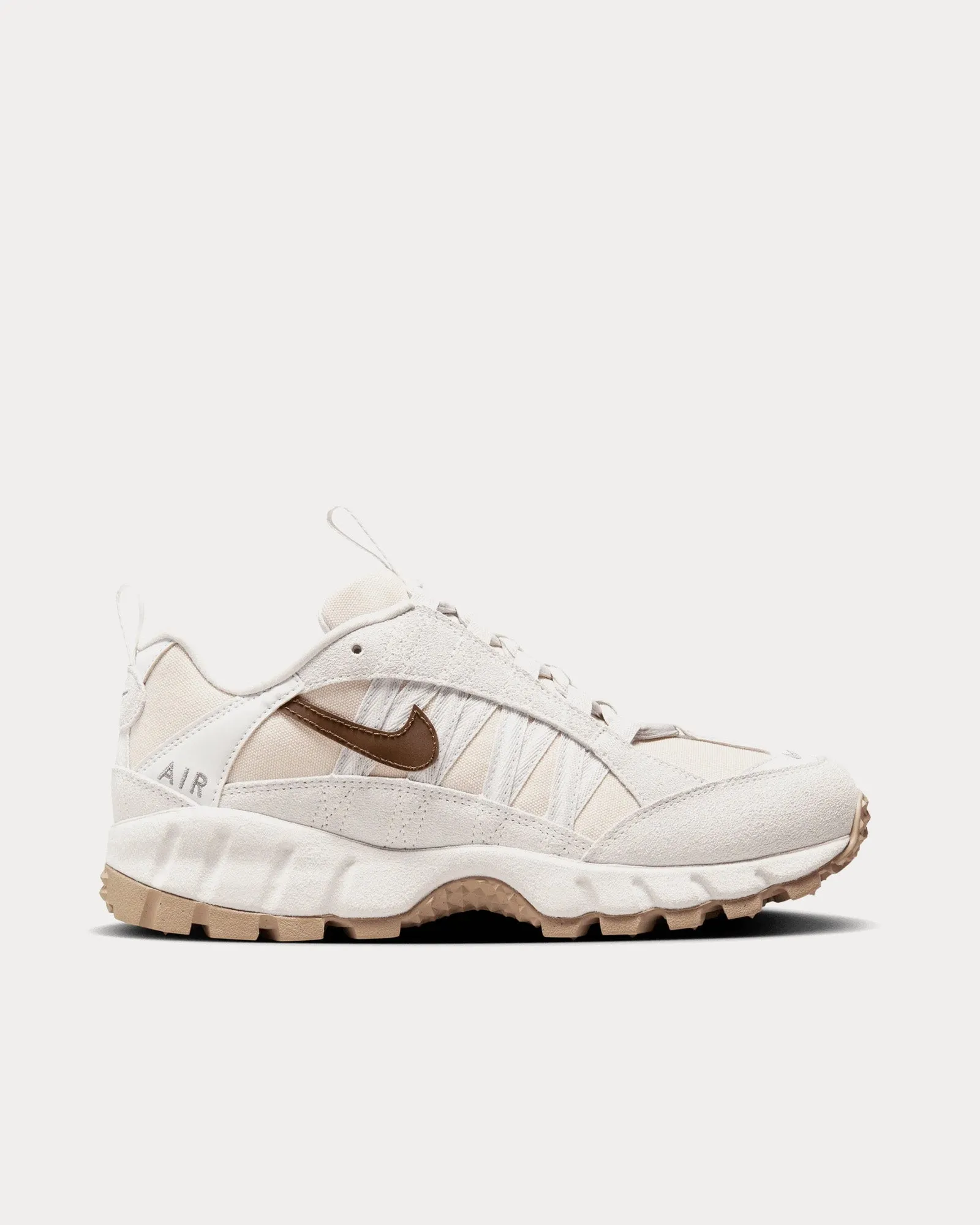 Air Humara Light Orewood Brown Low Top Sneakers