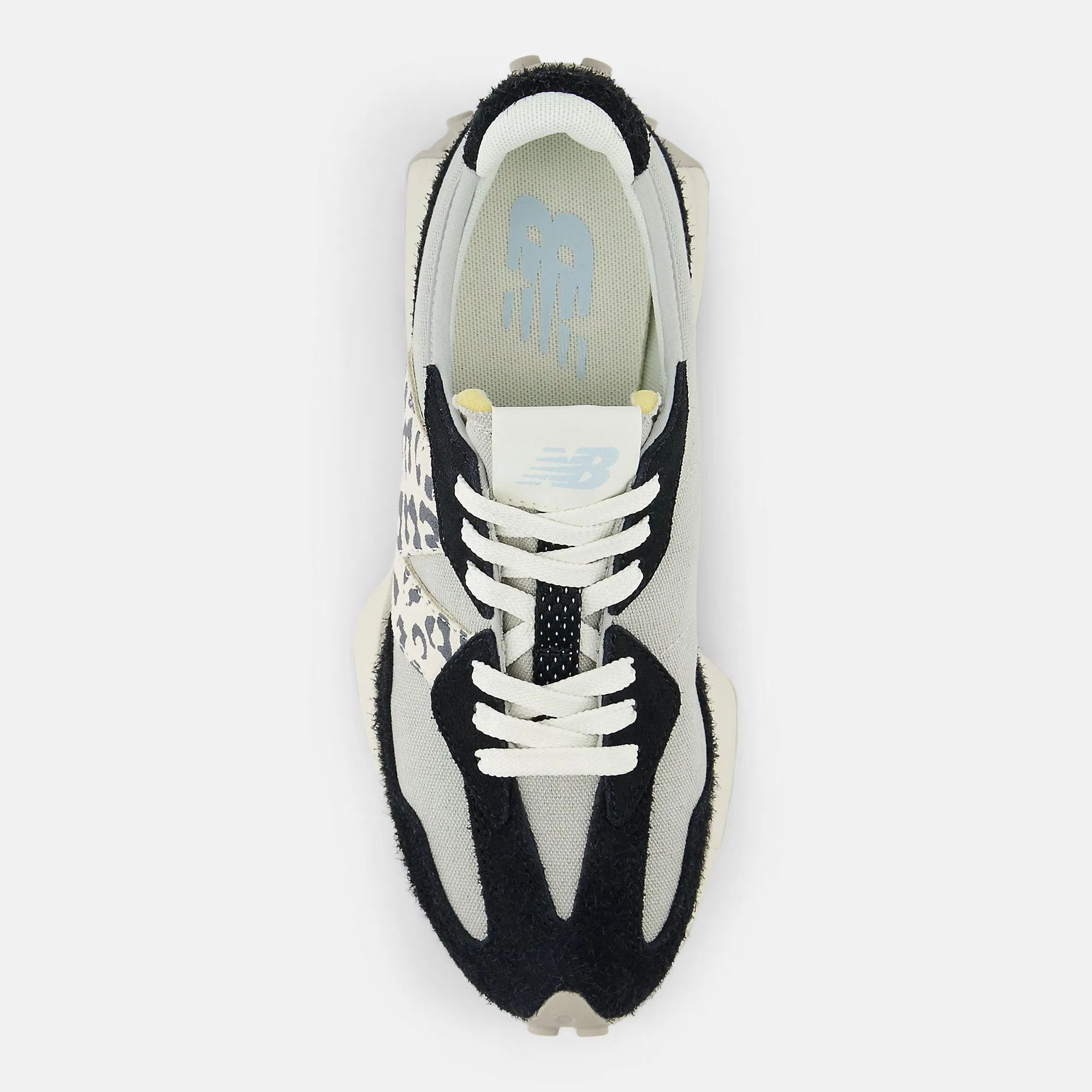 New Balance Womens 327 Fashion Trainers - Black / Moonbeam
